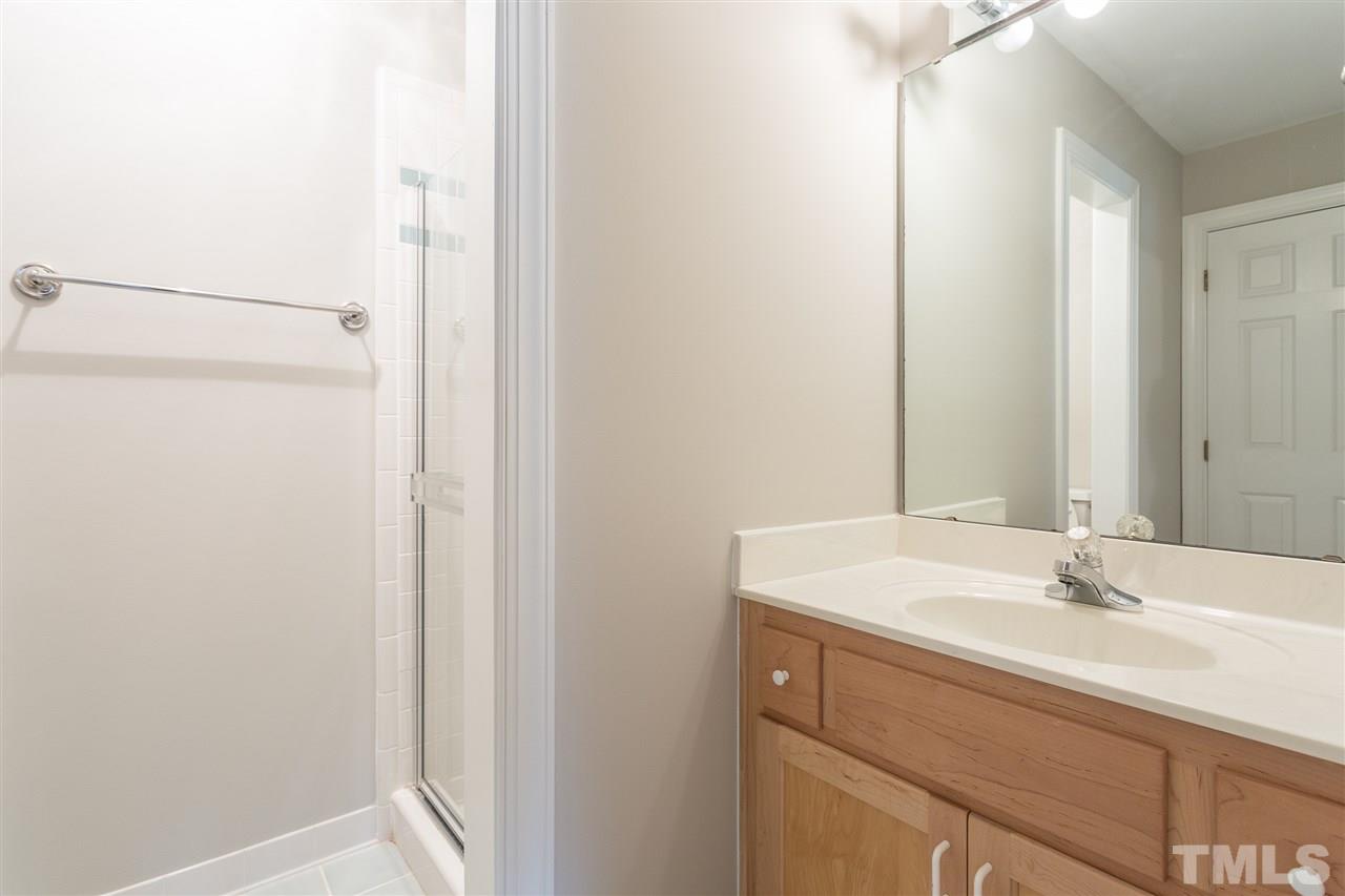 210 Chiselhurst Way Cary, NC 27513 - Photo 24 of 30 Gallery Image 24