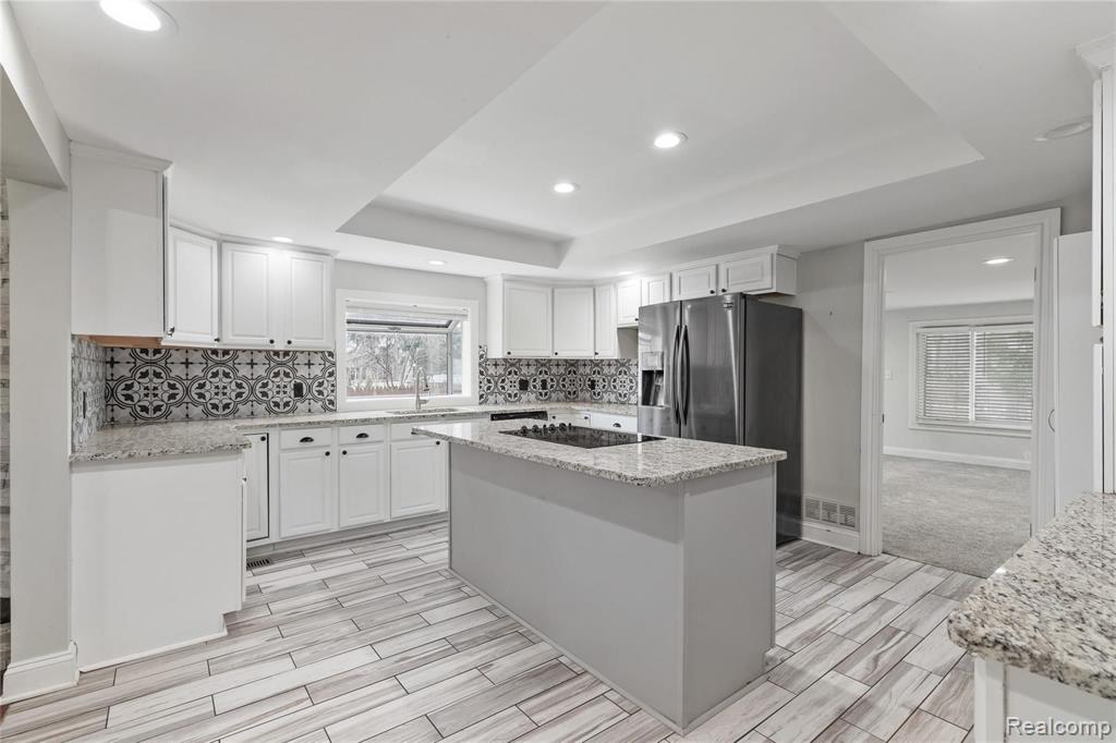 3371 York Road Rochester Hills, MI 48309 - Photo 12 of 38