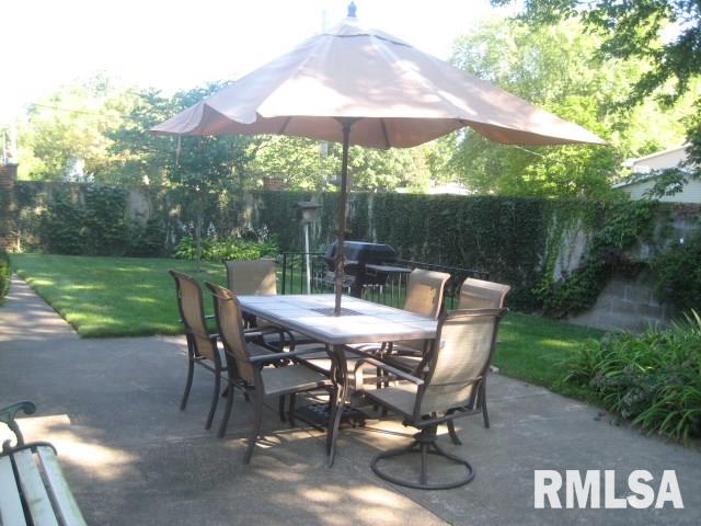 905 Kingsbury Road Washington, IL 61571 - Photo 7 of 29 Gallery Image 7