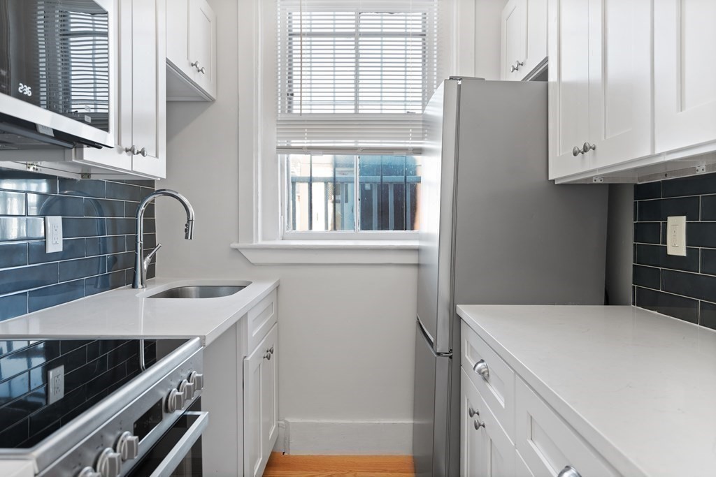 35 Grove Street, Unit 9 Boston, MA 02114 - Photo 1 of 15
