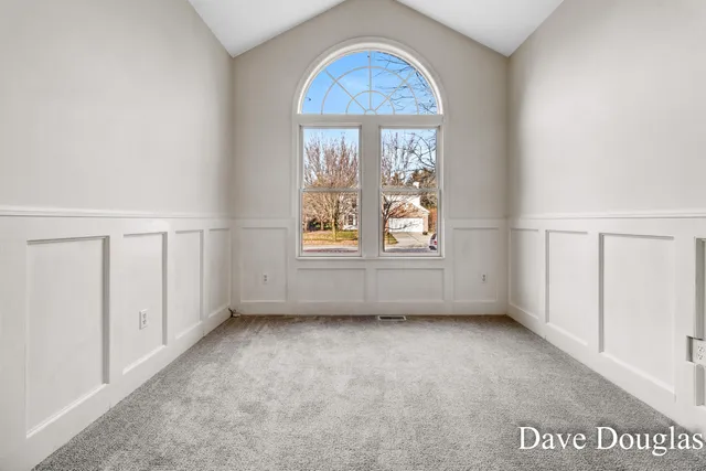 $575,000 | 3740 Windwood Drive Northeast, Rockford, MI 49341