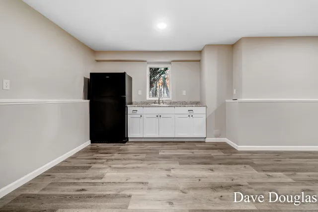 $575,000 | 3740 Windwood Drive Northeast, Rockford, MI 49341