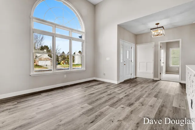 $575,000 | 3740 Windwood Drive Northeast, Rockford, MI 49341