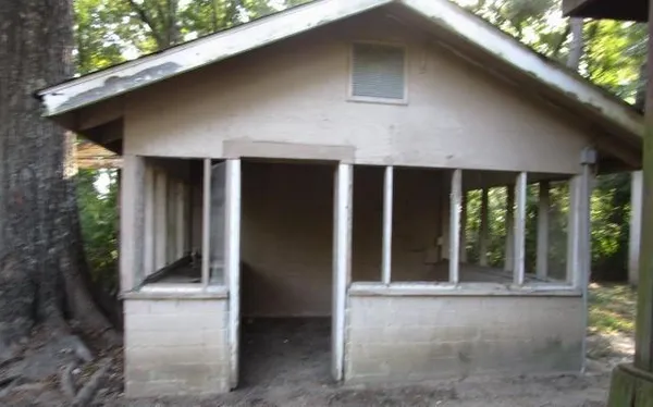 $67,500 | 239 Spring Creek Road, Jena, LA 71342