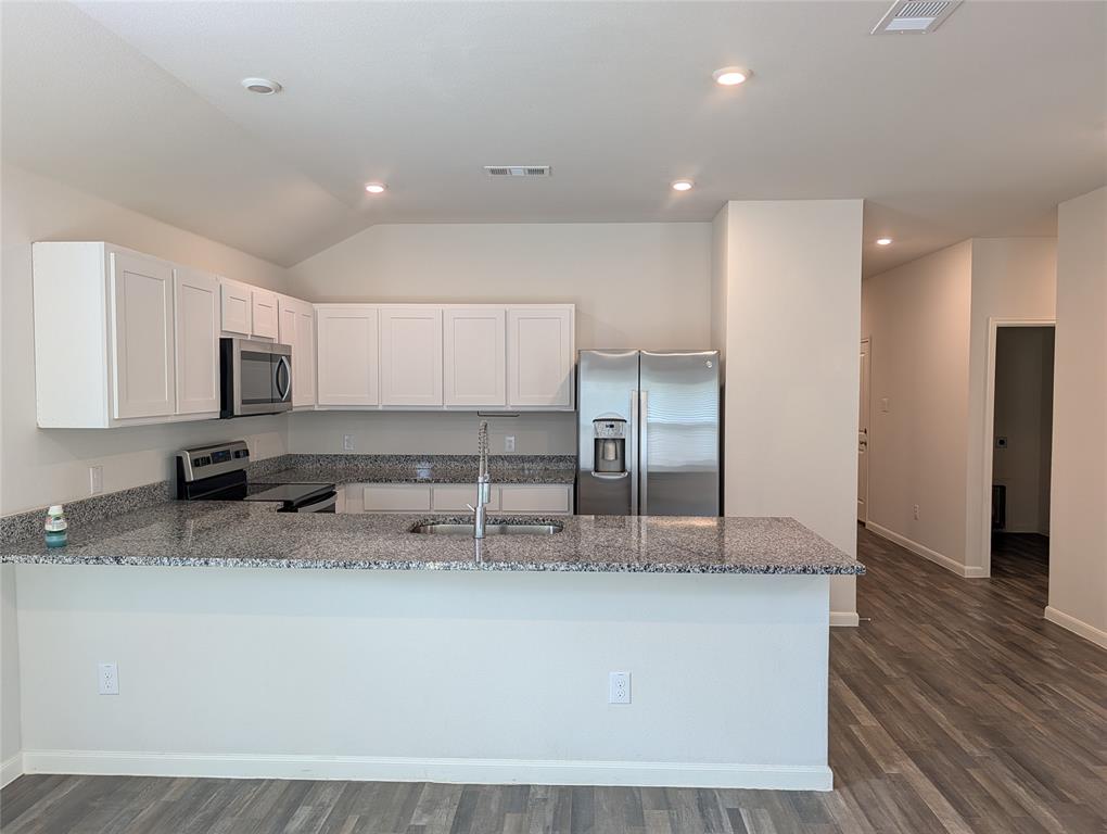 504 Jameson Springtown, TX 76082 - Photo 7 of 21 Gallery Image 7