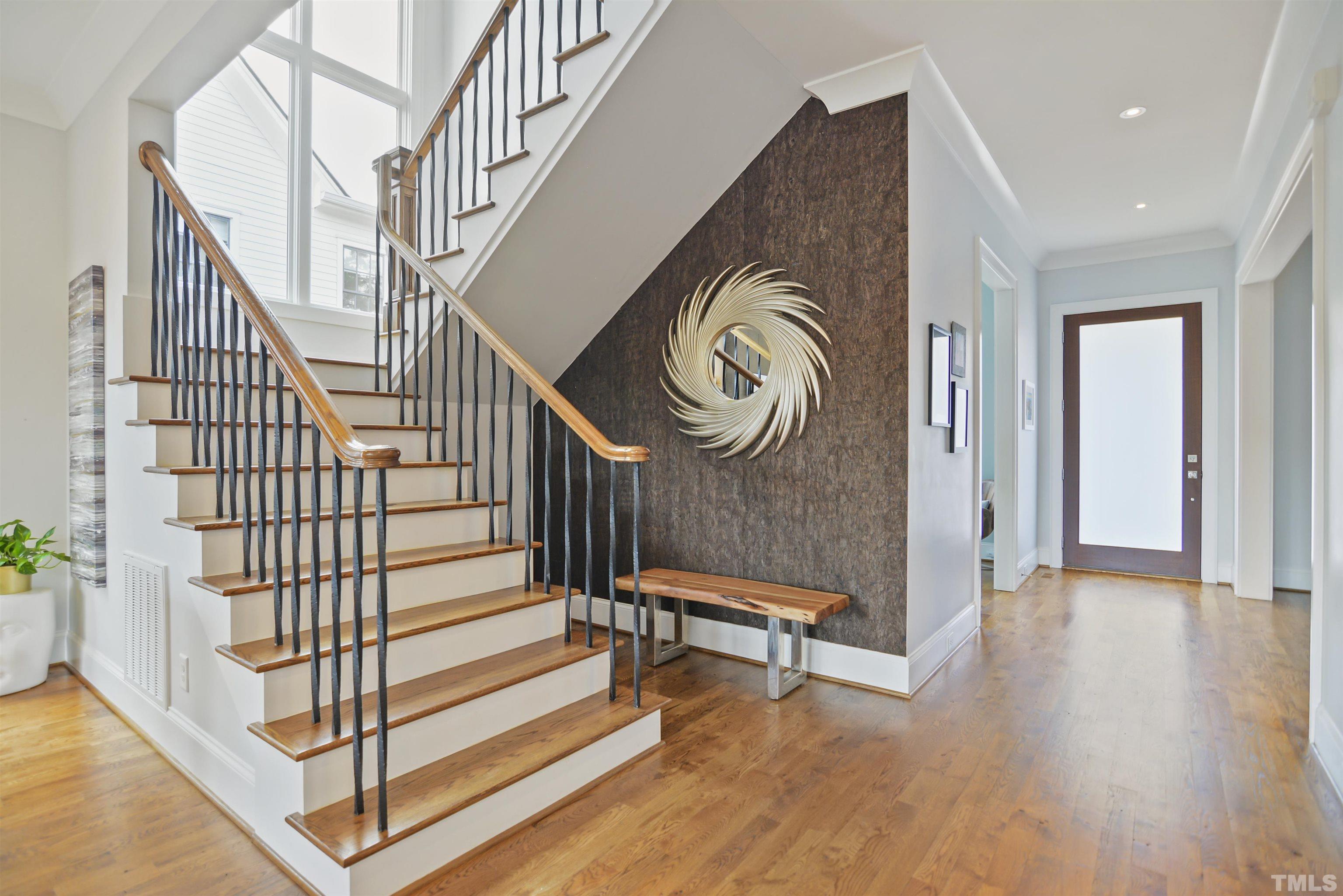 1012 Canterbury Road Raleigh, NC 27607 - Photo 7 of 51 a view of entryway