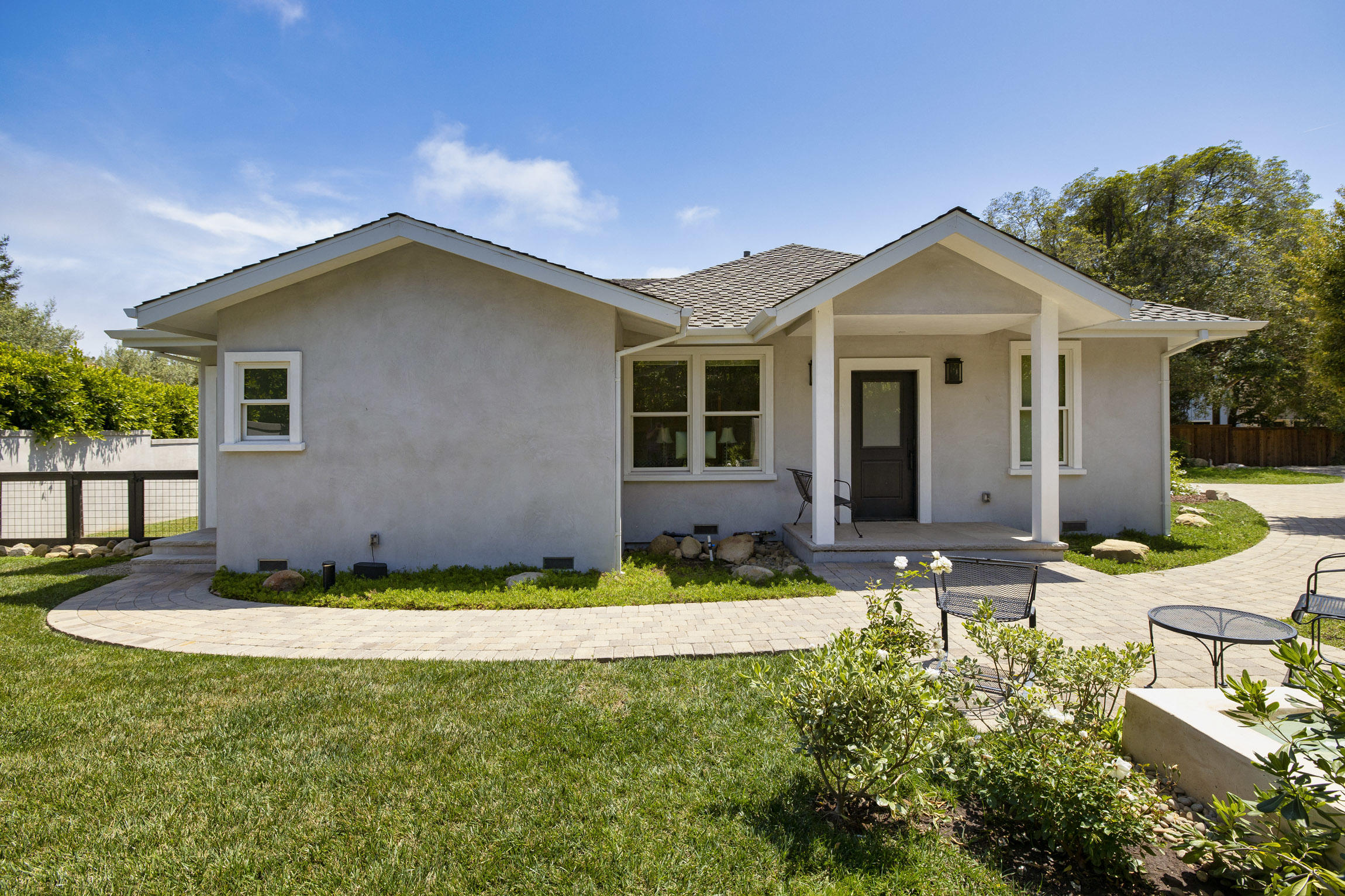 1595 East Valley Road Montecito, CA 93108 - Photo 4 of 17 Exterior