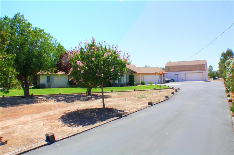 16212 Karen Road Madera, CA 93636 - Photo 1 of 3 Gallery Image 1