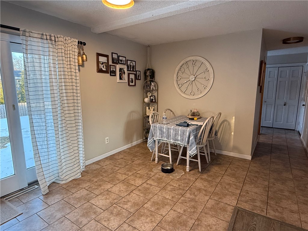 8 Briar Hill Road Paris, IL 61944 - Photo 12 of 37