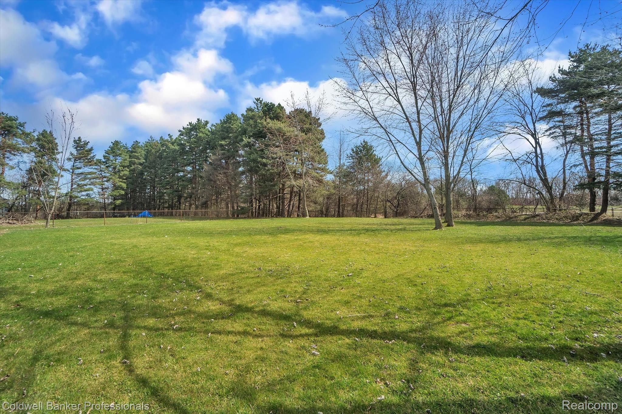 12361 Odell Road Linden, MI 48451 - Photo 39 of 40 40-12361-Odell-Rd-WindowStill-Real-Estate-Photography-40.jpg