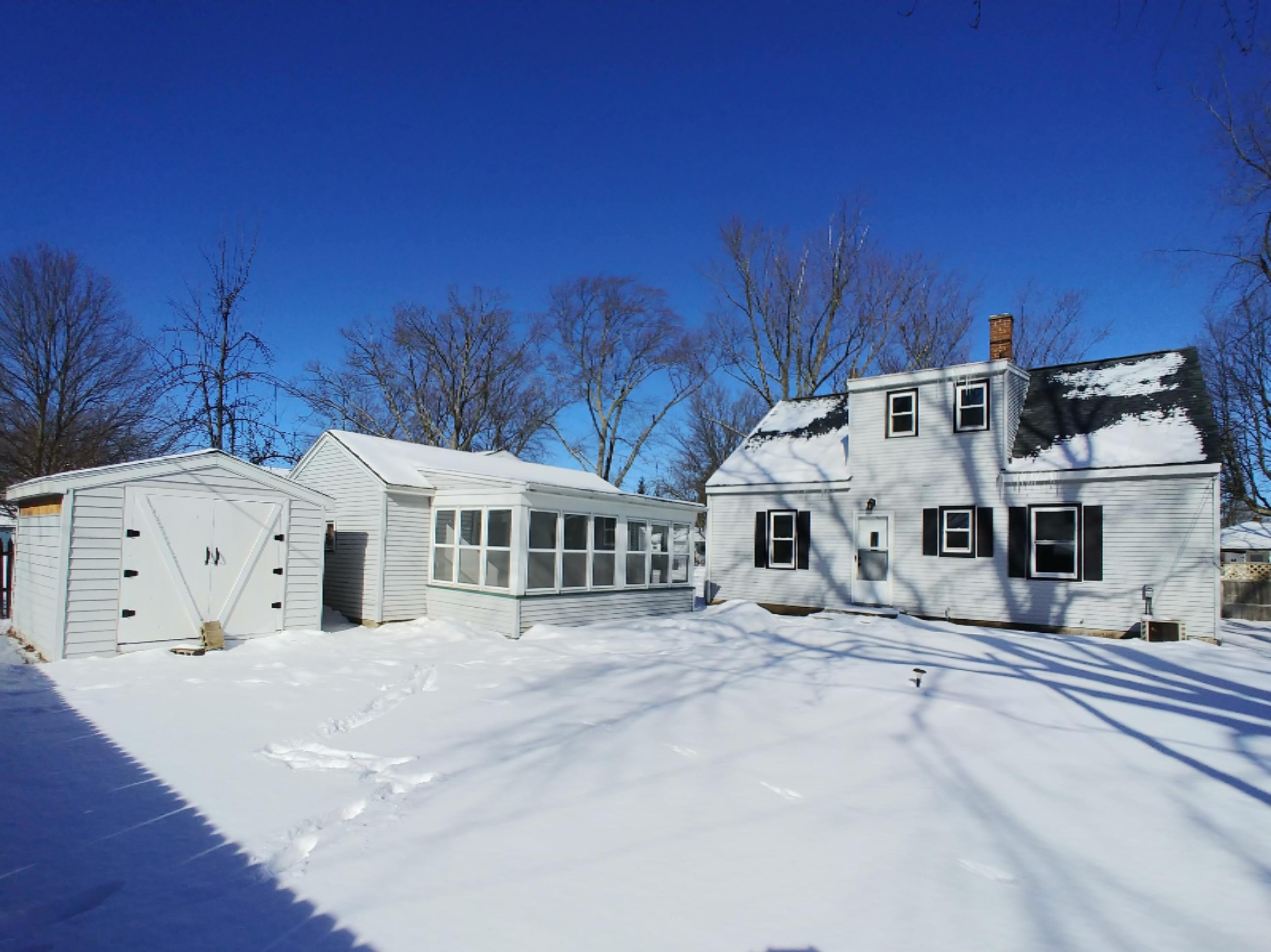 1033 Amherst Road Muskegon, MI 49441 - Photo 8 of 41 10-Back View 3