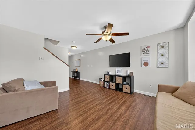 $270,000 | 2292 Bay Tree Drive, St. Peters, MO 63376