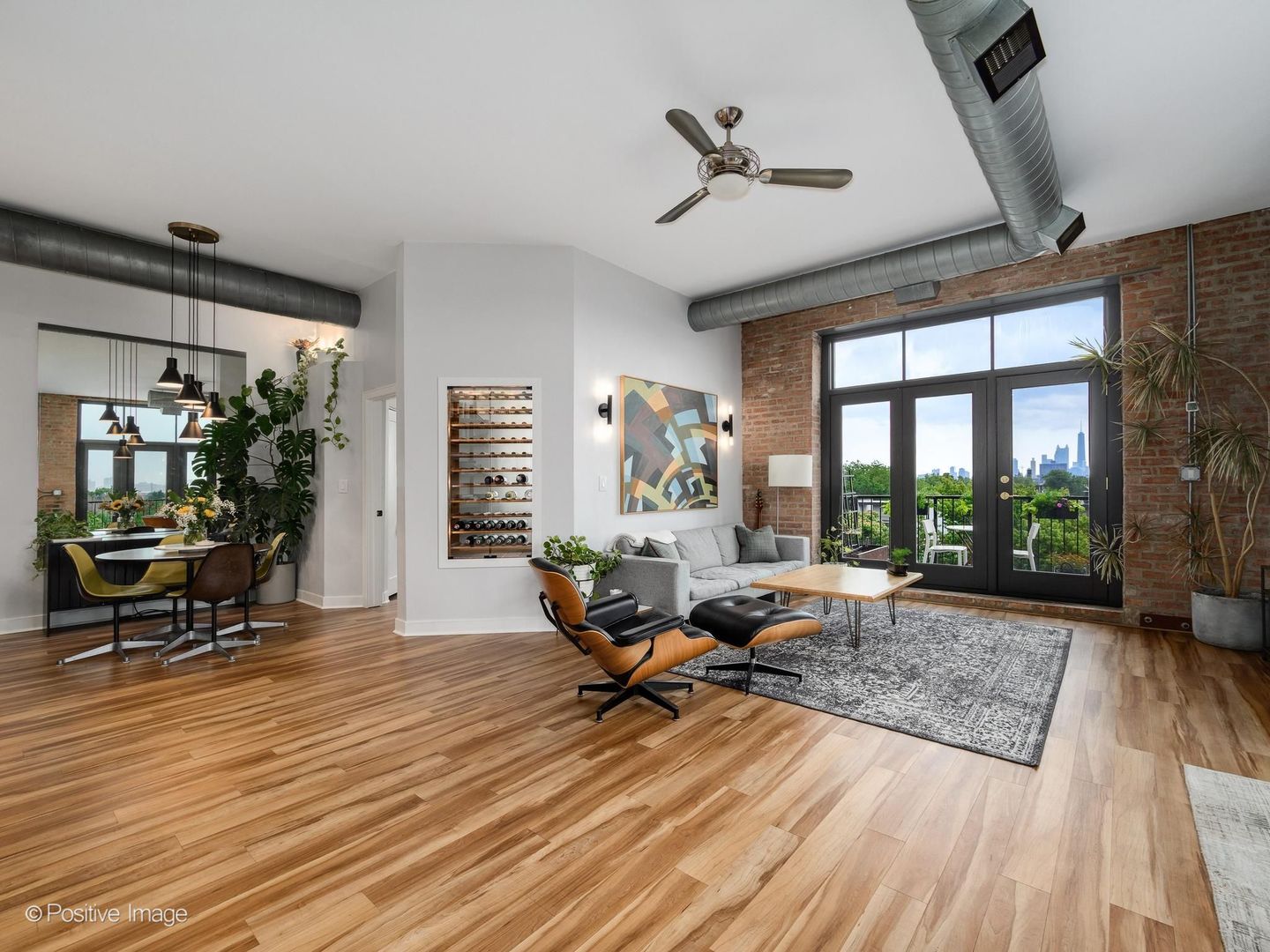 2101 West Rice Street, Unit 408 Chicago, IL 60622 - Photo 8 of 27 Gallery Image 8