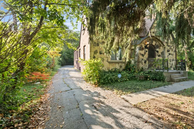 $260,000 | 1310 Scott Avenue, Chicago Heights, IL 60411