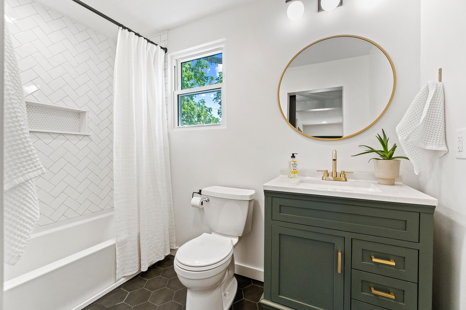 13923 West County Line Road South Roanoke, IN 46783 - Photo 13 of 34