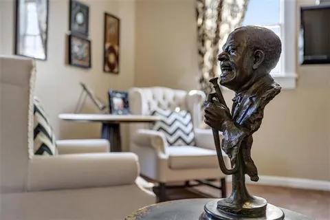 $1,199,000 | 332 Walnut Street, New Orleans, LA 70118