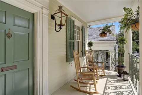 $1,365,000 | 332 Walnut Street, New Orleans, LA 70118
