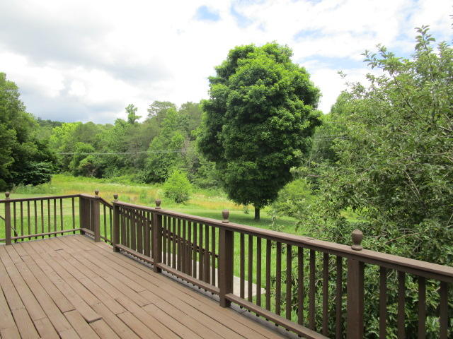 140 Clear Field Drive Rutledge, TN 37861 - Photo 3 of 10 IMG_2467