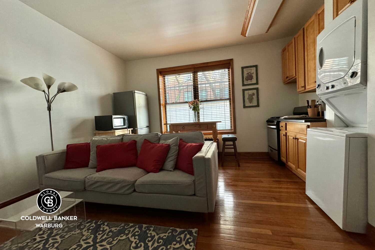 6 East 97th Street, Unit 1B Manhattan, NY 10128 - Photo 2 of 12