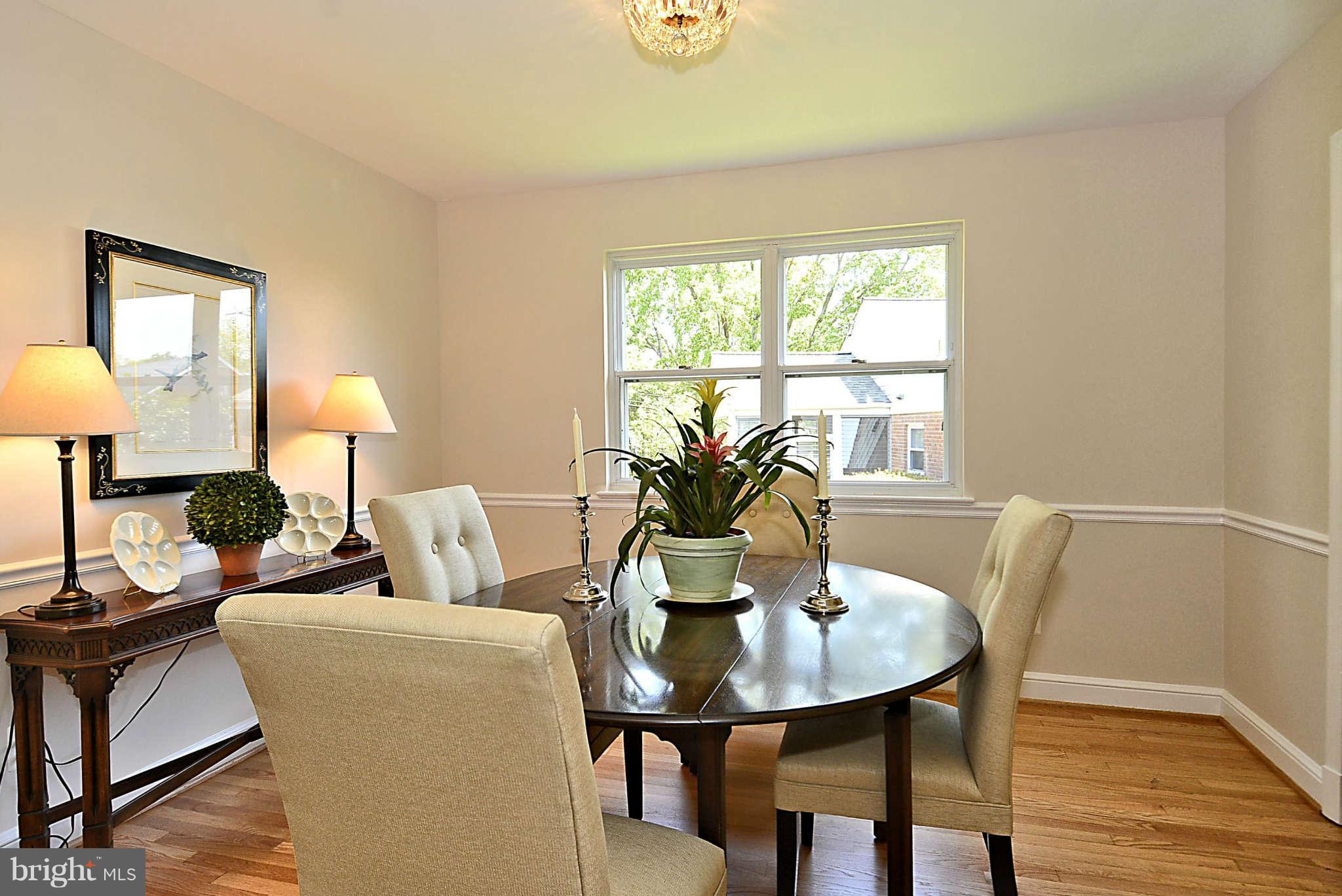 4502 Woodfield Road Kensington, MD 20895 - Photo 8 of 30 Dining Room