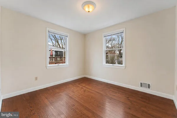 $3,800 | 1406 F Street, Woodbridge, VA 22191