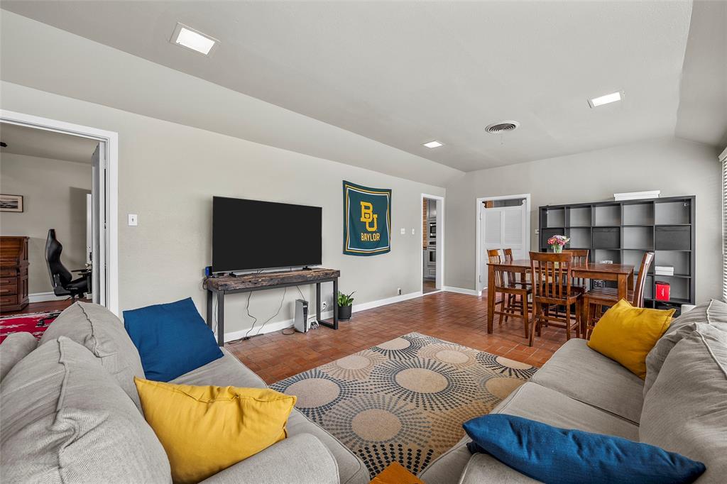 2326 Parrott Avenue Waco, TX 76707 - Photo 17 of 37 a living room with furniture and a flat screen tv