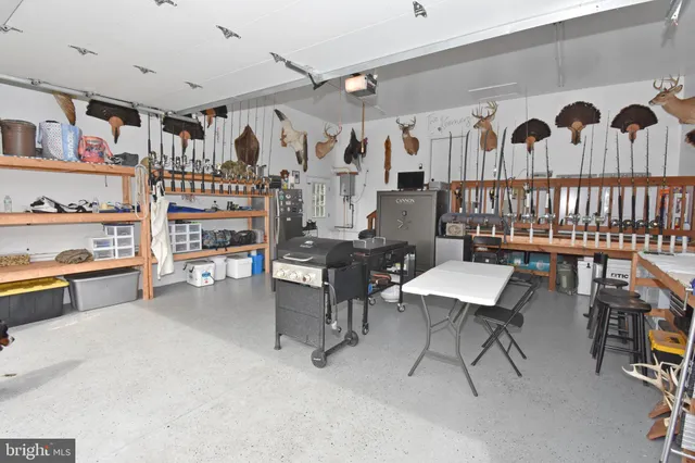 a view of a storage & utility room