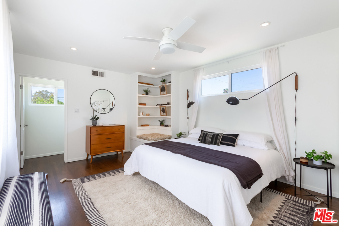 10965 Braddock Drive Culver City, CA 90230 - Photo 23 of 50