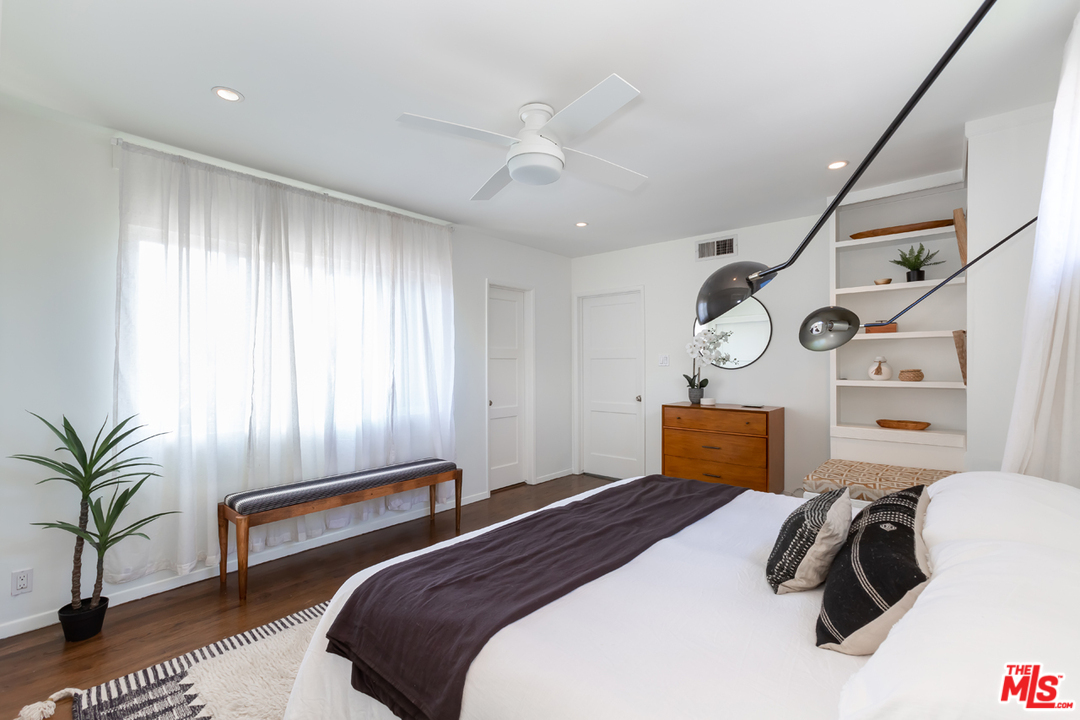 10965 Braddock Drive Culver City, CA 90230 - Photo 24 of 50