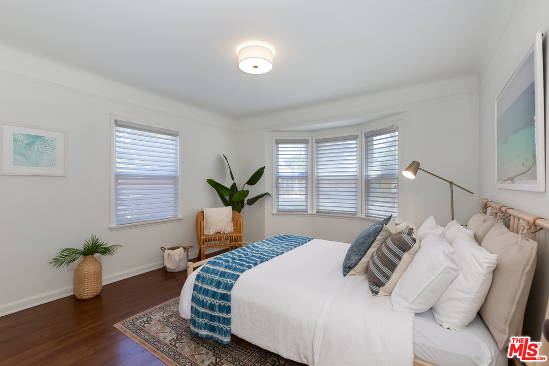 10965 Braddock Drive Culver City, CA 90230 - Photo 25 of 50