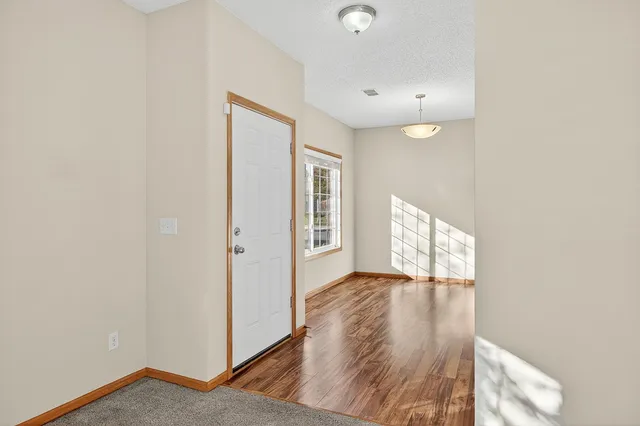 $260,000 | 7729 Elm Grove Avenue, New Hope, MN 55428