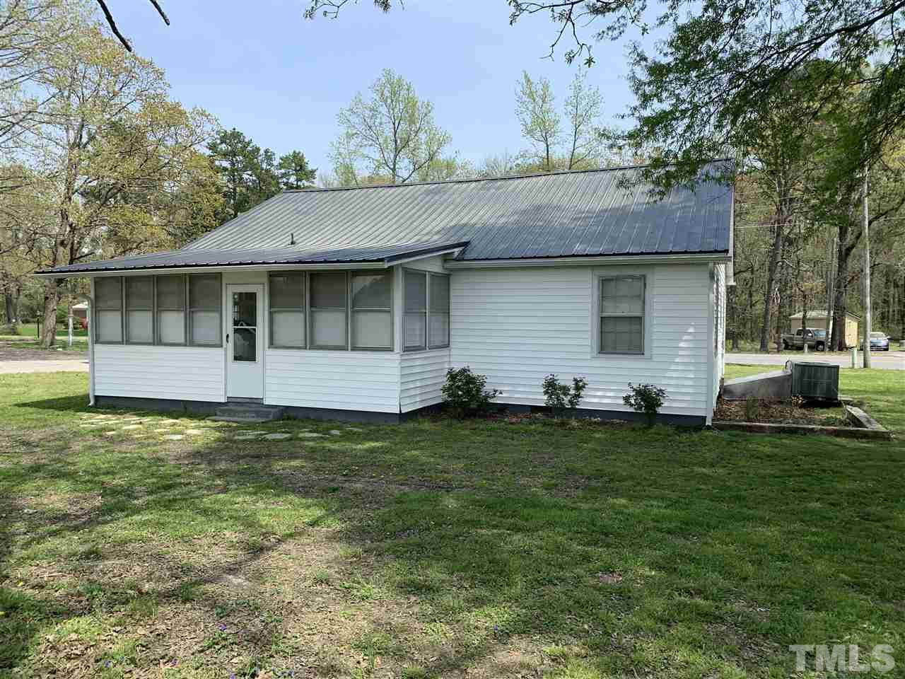 195 Greystone Road Henderson, NC 27537 - Photo 11 of 11 Gallery Image 11