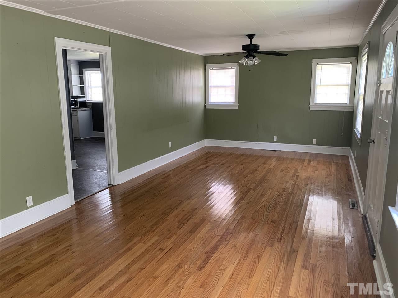 195 Greystone Road Henderson, NC 27537 - Photo 4 of 11 Gallery Image 4