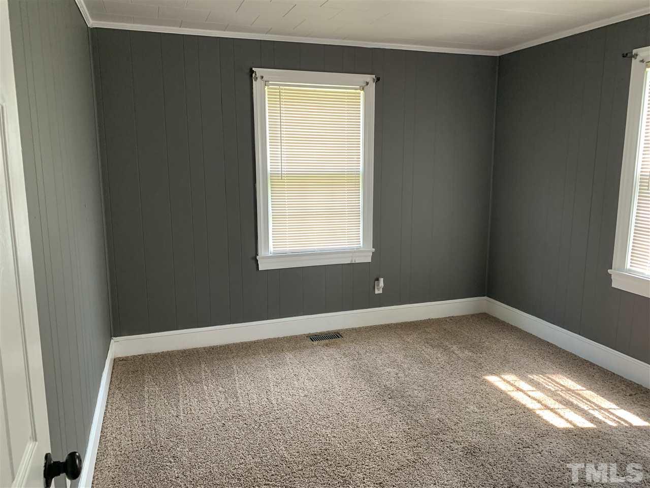 195 Greystone Road Henderson, NC 27537 - Photo 6 of 11 Gallery Image 6