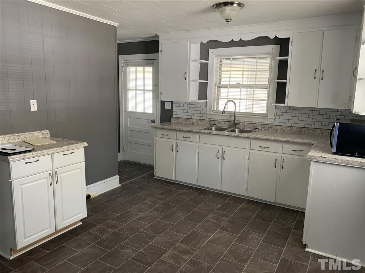 195 Greystone Road Henderson, NC 27537 - Photo 9 of 11 Gallery Image 9