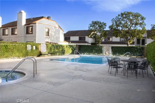 a view of house with a outdoor space and sitting space