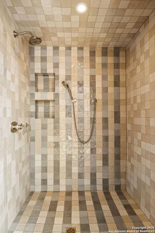 $5,500 | 212 Madison, Unit 7, San Antonio, TX 78204