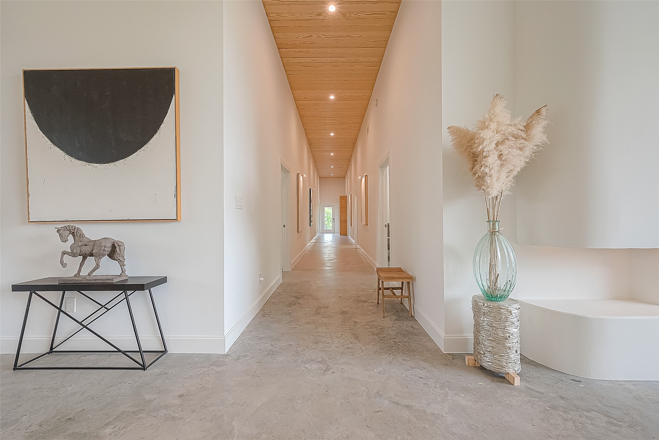 1295 Brazos River Road Freeport, TX 77541 - Photo 14 of 29 a view of entryway and hall