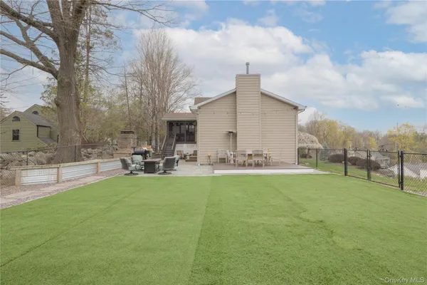 $959,000 | 2 Emily Lane, Stony Point, NY 10980