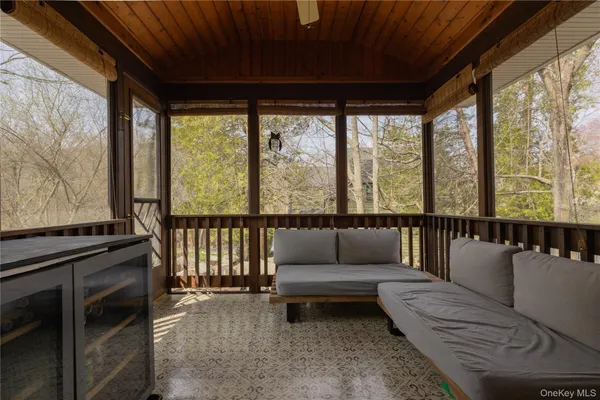 $959,000 | 2 Emily Lane, Stony Point, NY 10980