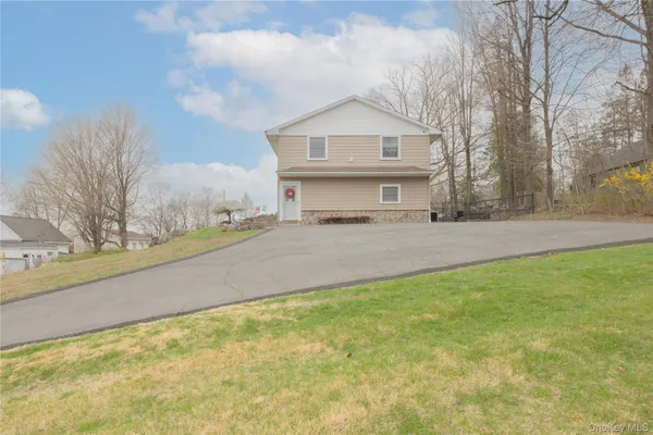 $959,000 | 2 Emily Lane, Stony Point, NY 10980