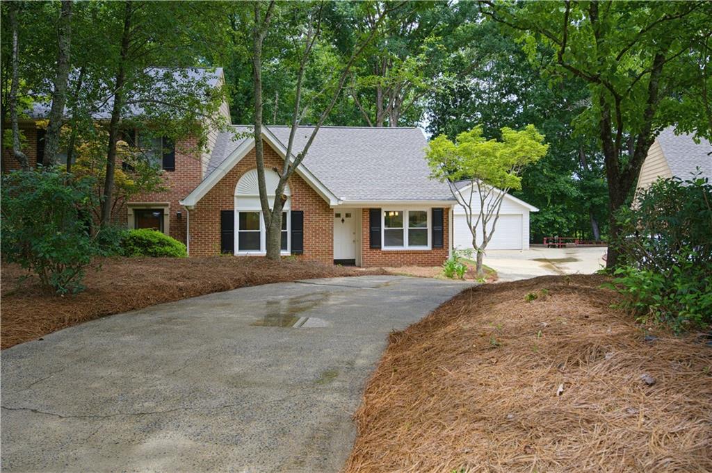 1299 Whitlock Ridge Drive Marietta, GA 30064 - Photo 4 of 36