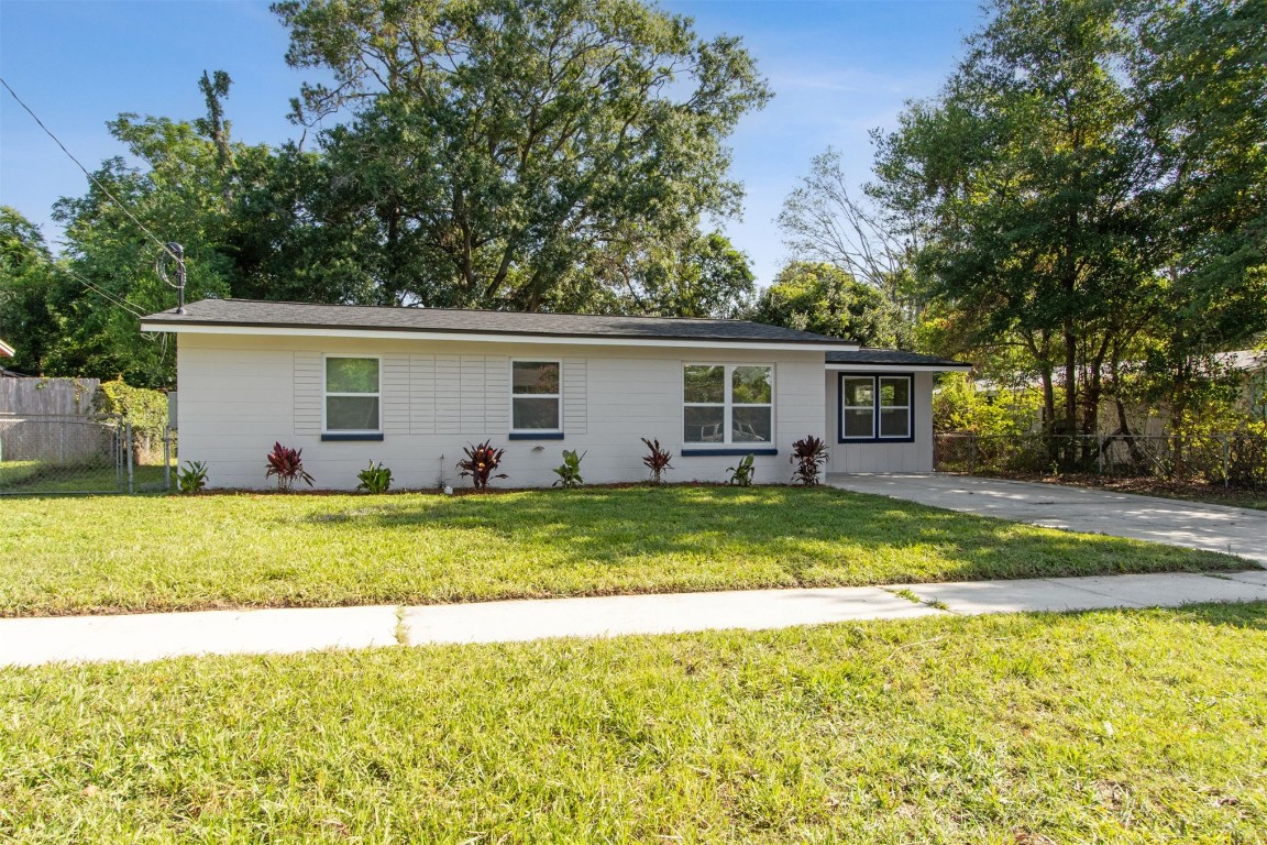 7671 Gordean Road Jacksonville, FL 32221 - Photo 2 of 34 Gallery Image 2