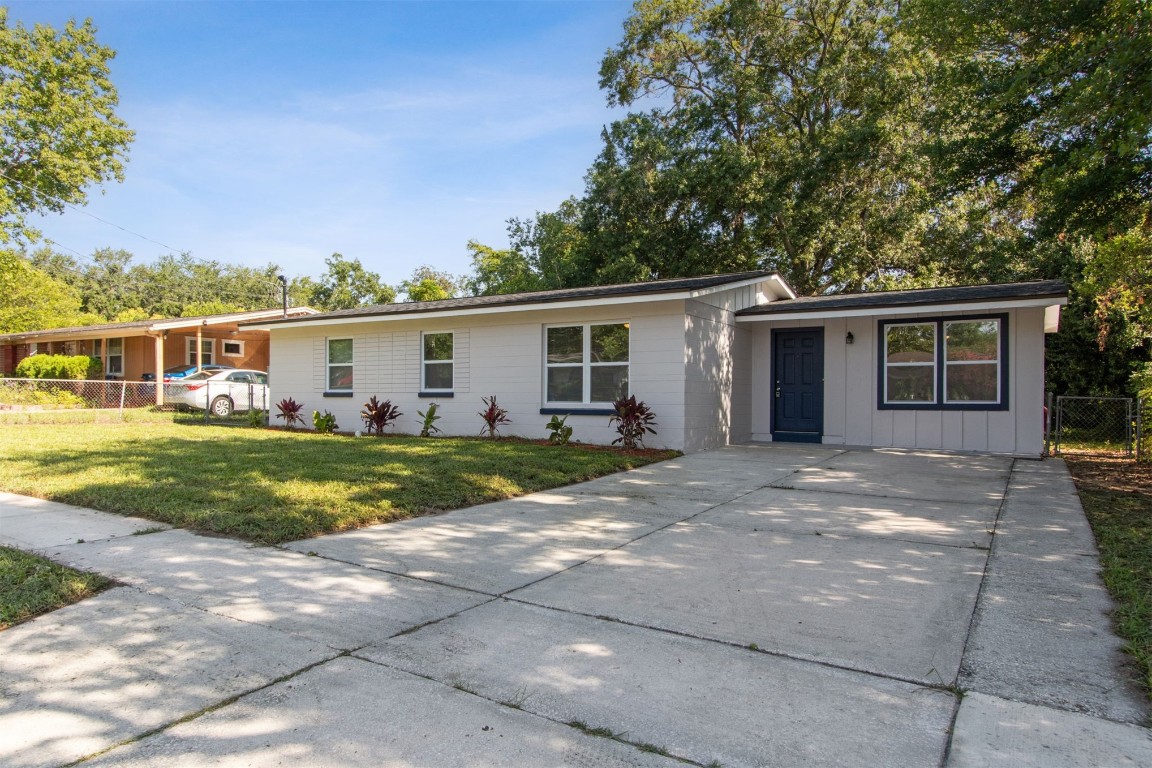 7671 Gordean Road Jacksonville, FL 32221 - Photo 3 of 34 Gallery Image 3