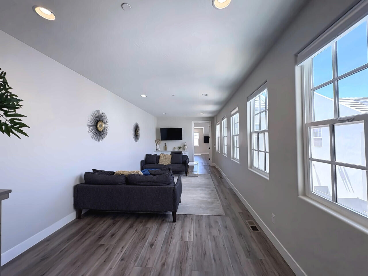 4307 Canterbury Road Hurricane, UT 84737 - Photo 14 of 45 2nd floor Living room b