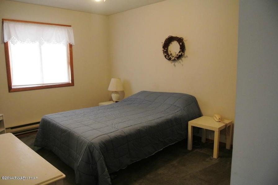 241 Kirkham Road Bushkill, PA 18324 - Photo 8 of 8 Gallery Image 8