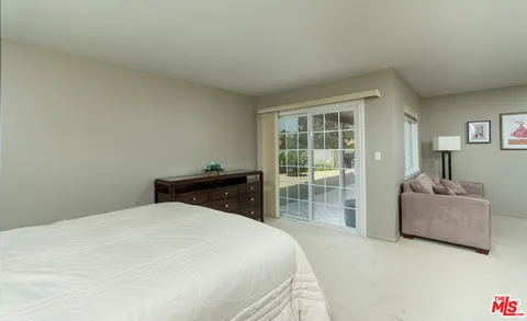$1,399,000 | 8471 Vine Valley Drive, Sun Valley, CA 91352