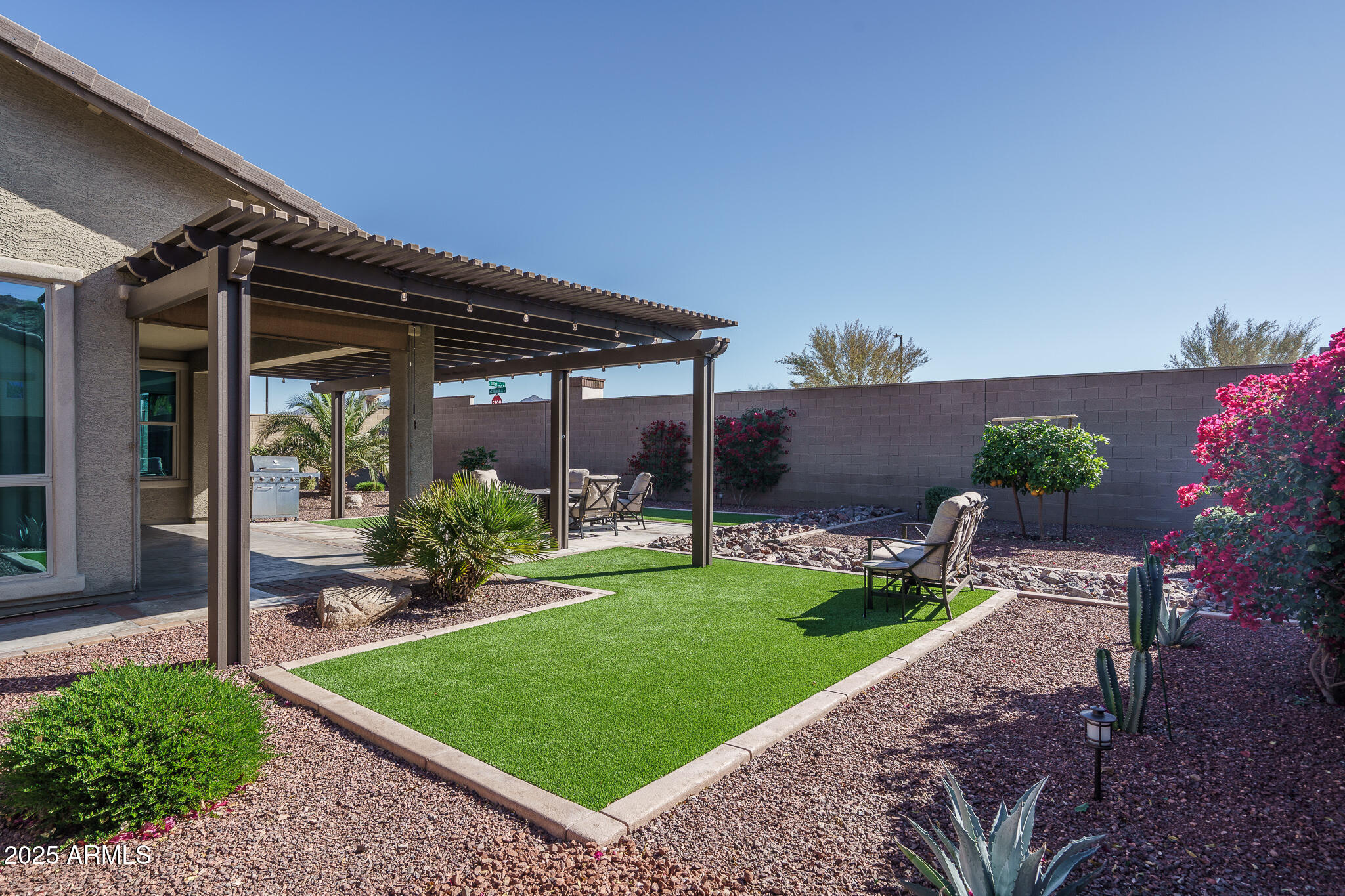 18147 West Sandy Road Goodyear, AZ 85338 - Photo 21 of 64 21) BACKYARD