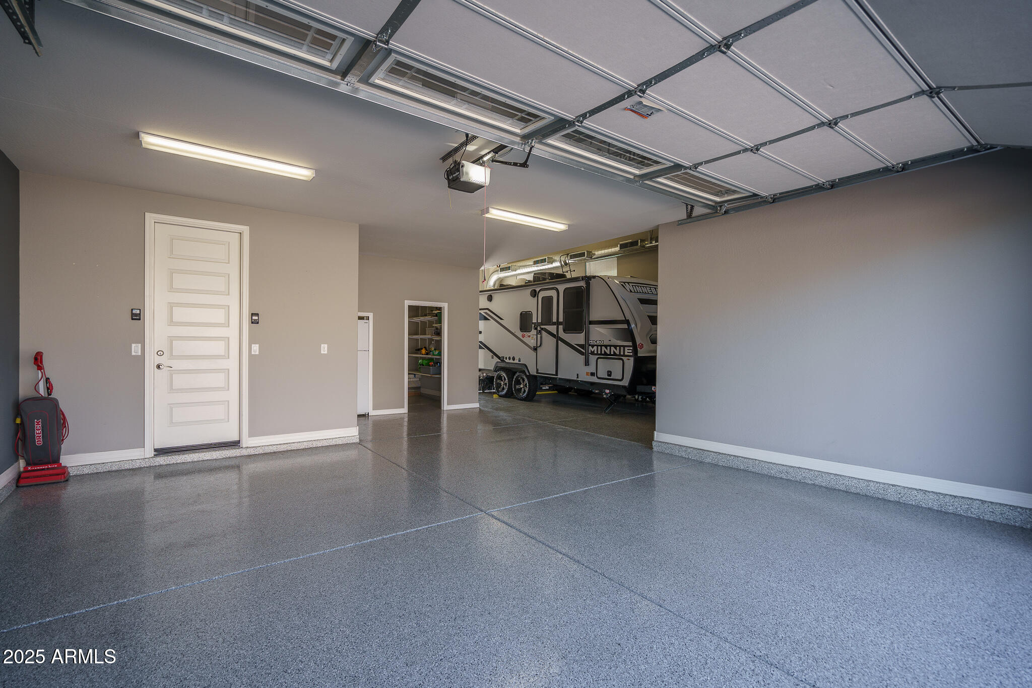 18147 West Sandy Road Goodyear, AZ 85338 - Photo 29 of 64 29) GARAGE