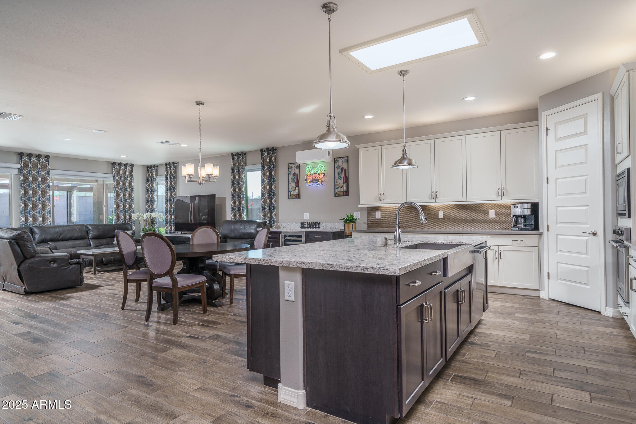 2) KITCHEN